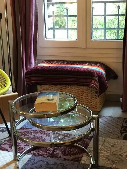 Apartment Appart 2 Piece 52 M2 Vue Jardin Paris France